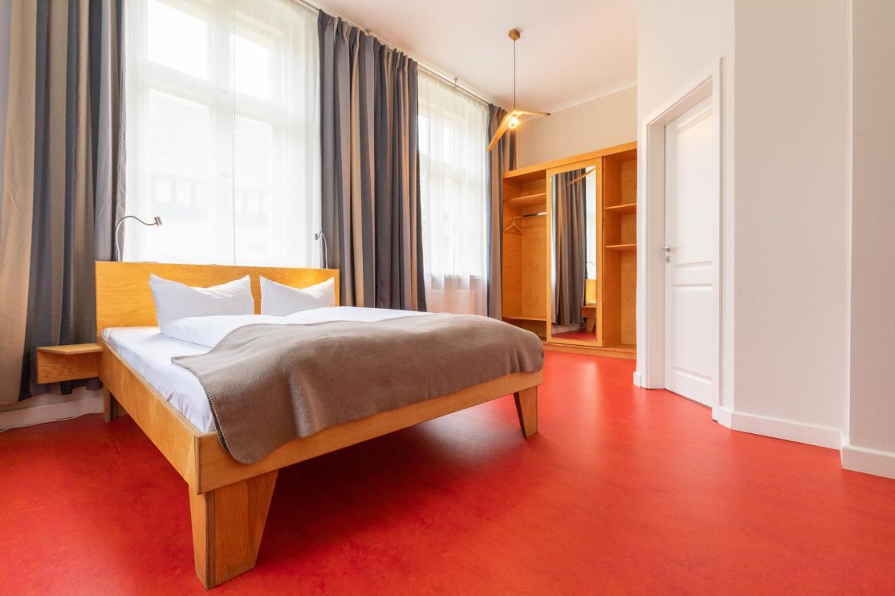 Kavaliershaus Krumke - Gaestehaus Im Schlosspark - Schluesselbox - Kein Tv Hotel Buitenkant foto